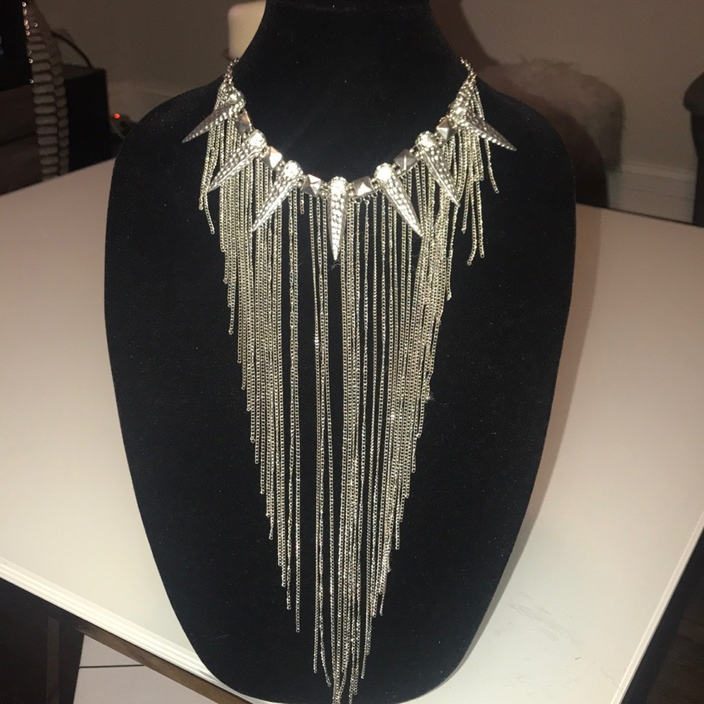 🔥High Fashion silver statement necklace🔥🔥🔥🔥